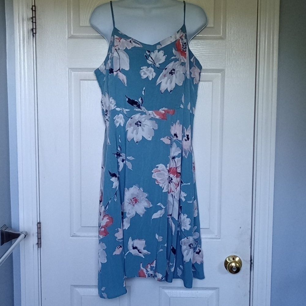 Size 14 Loft Floral Spaghetti Strap Midi Dress